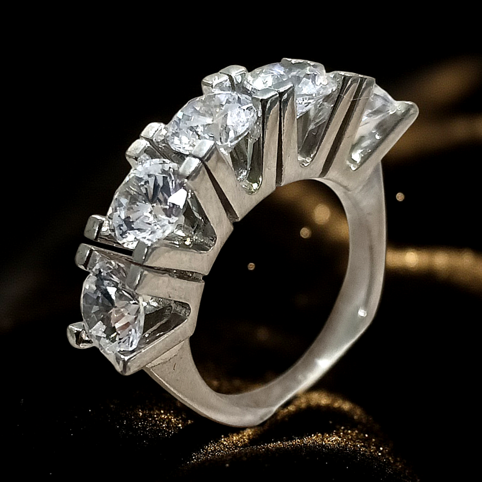 Mozanit Taşlı Altin Rodajlı Gümüş 5 Taş Yüzük