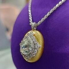 Mozanit Taşlı 22 Ayar Altın Kaplamali Tasarım Gümüş Kolye