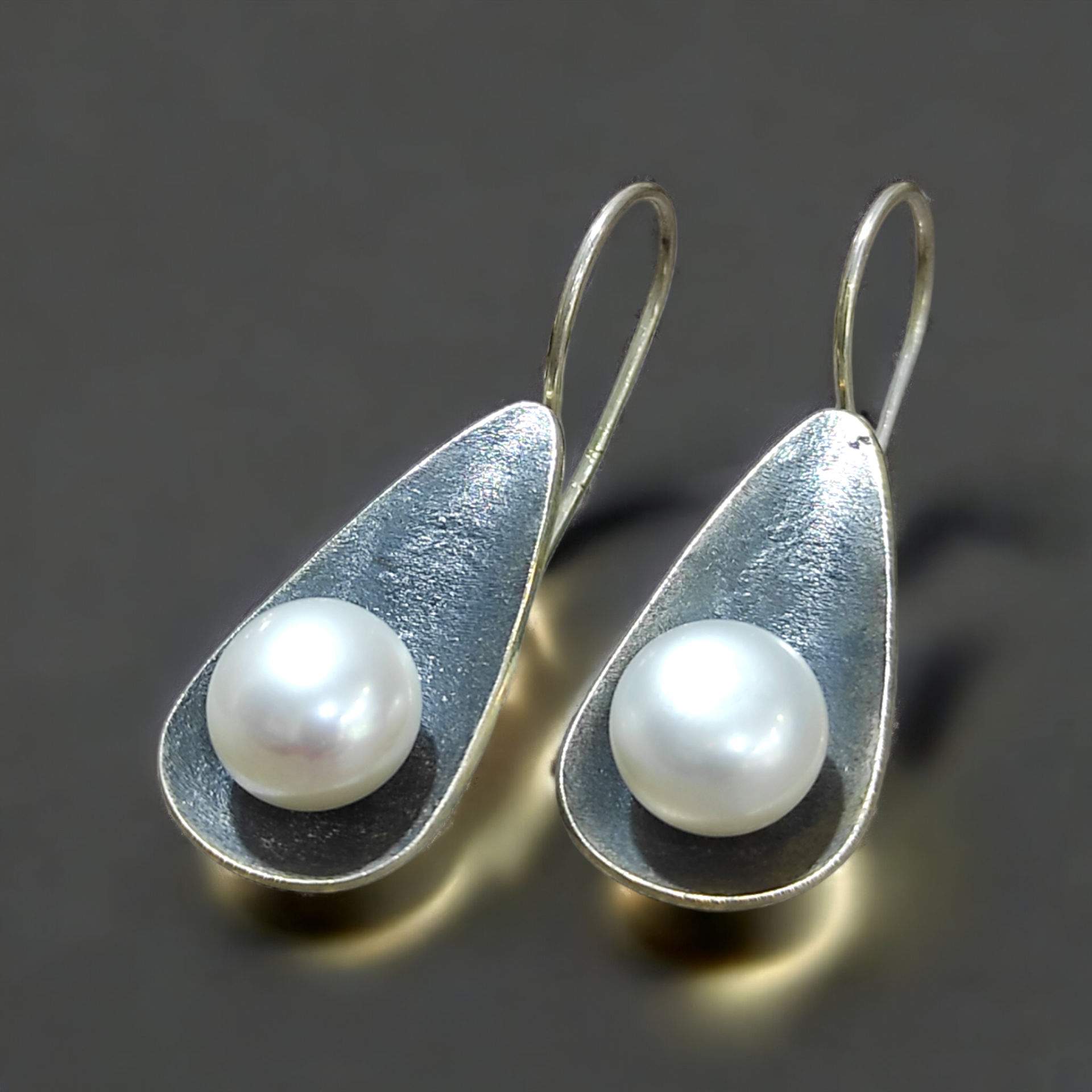 Hakiki İnci Tasarım Otantik Gümüş Küpe