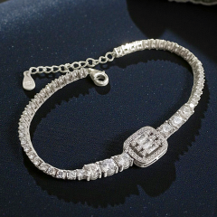 Swarovski Taşlı Bagety Altın Rodajlı Gümüş Bileklik