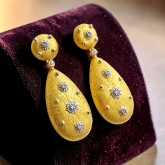 Swarovski Taşlı, Altın Kaplamalı İthal Tasarım Gümüş Küpe