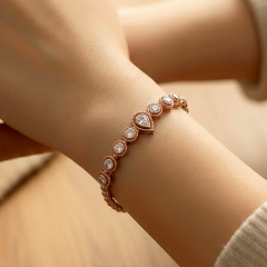 Damla Model Rose Altın kaplamalı Gümüş Bileklik