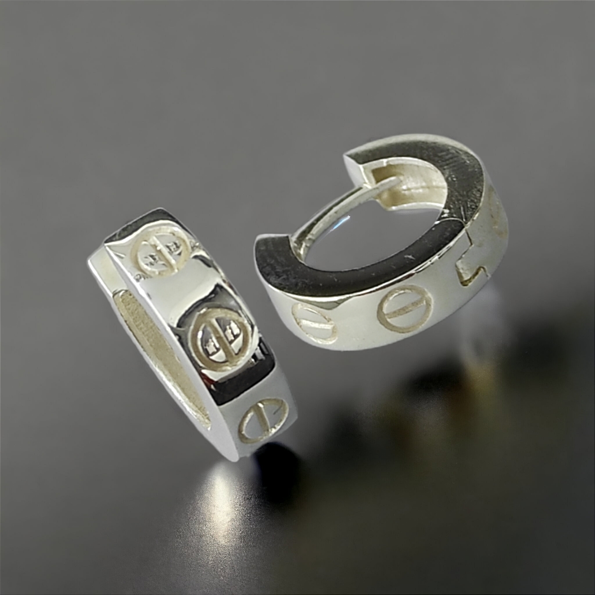 Cartier model Gümüş Halka Küpe