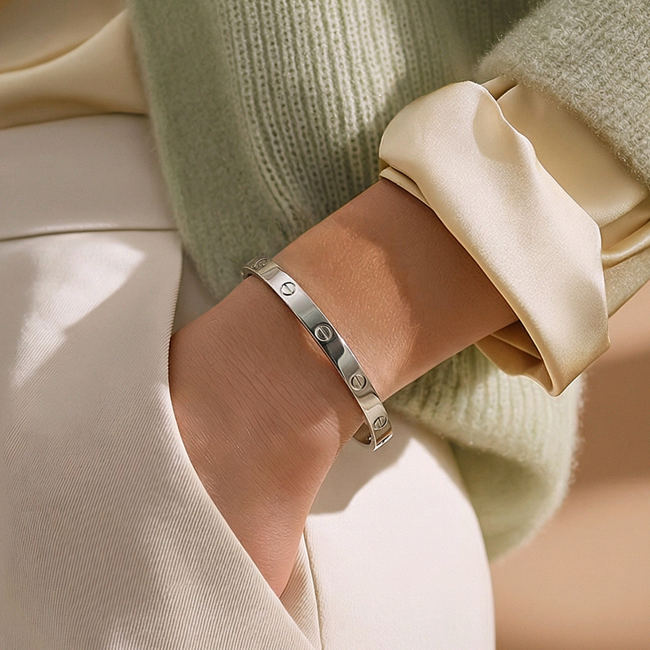 Cartier Model 4 mm en Altın Rodajlı Gümüş Bilezik