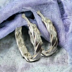 Yassı Burgu Model Gümüş Halka Küpe