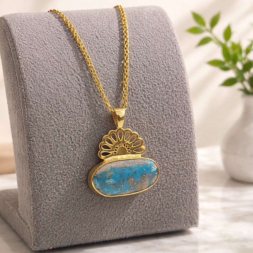 Fruze Taşlı Altın Kaplamalı Gümüş Halef Kolye