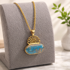 Fruze Taşlı Altın Kaplamalı Gümüş Halef Kolye