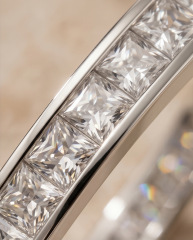 Mozanit Taşlı, Altın Kaplamalı Kare Kesim Gümüş Bilezik