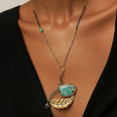 Fruze Ve Lapis Taşlı Tek Tasarım Altın Kaplamalı Gümüş Kolye