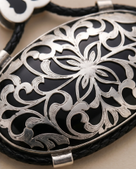 Oltu Taşlı Tek Tasarım Elişi Gümüş Kolye