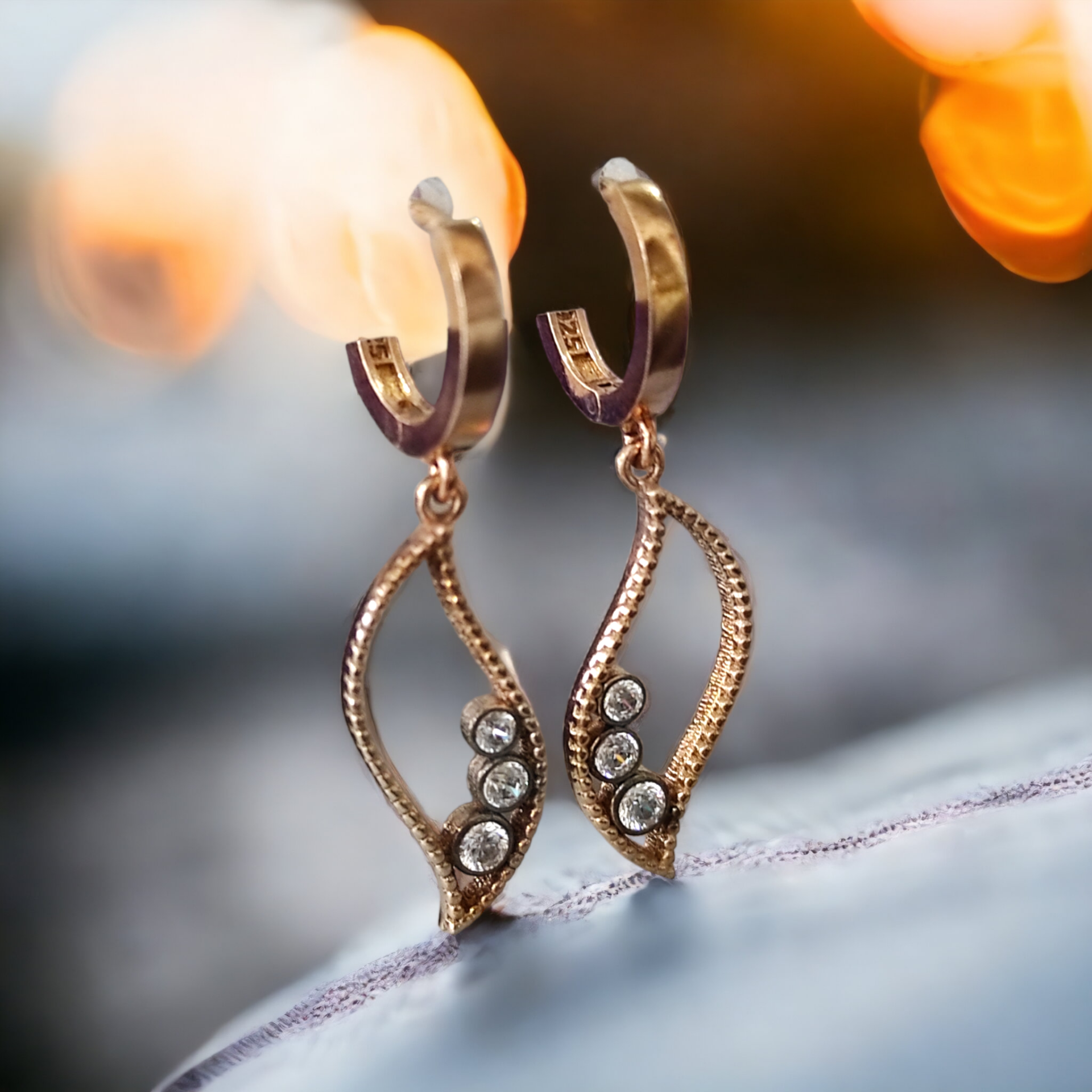 Yaprak Model Rose Gümüş Küpe