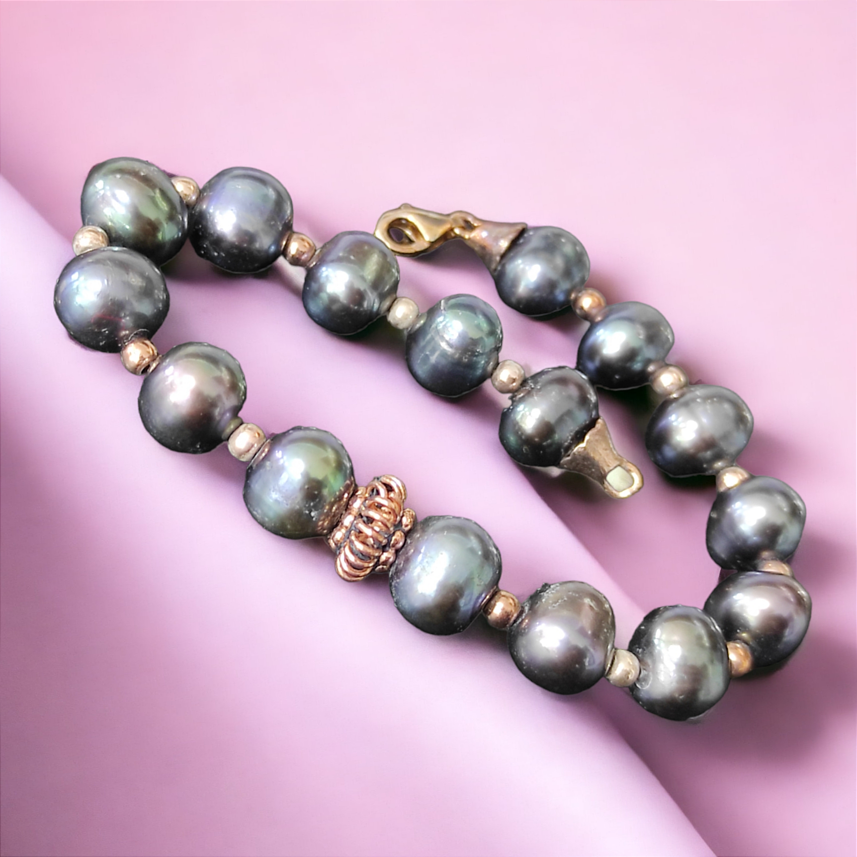 Siyah İnci Tasarım Rose Gümüş Bileklik