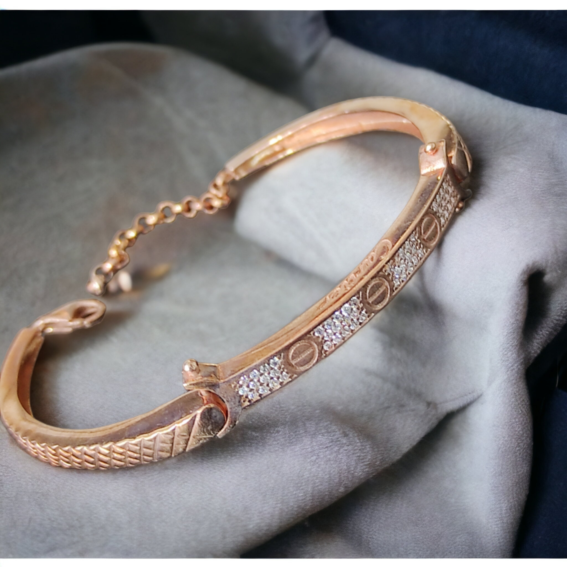 Cartier Model Rose Gümüş Bilezik