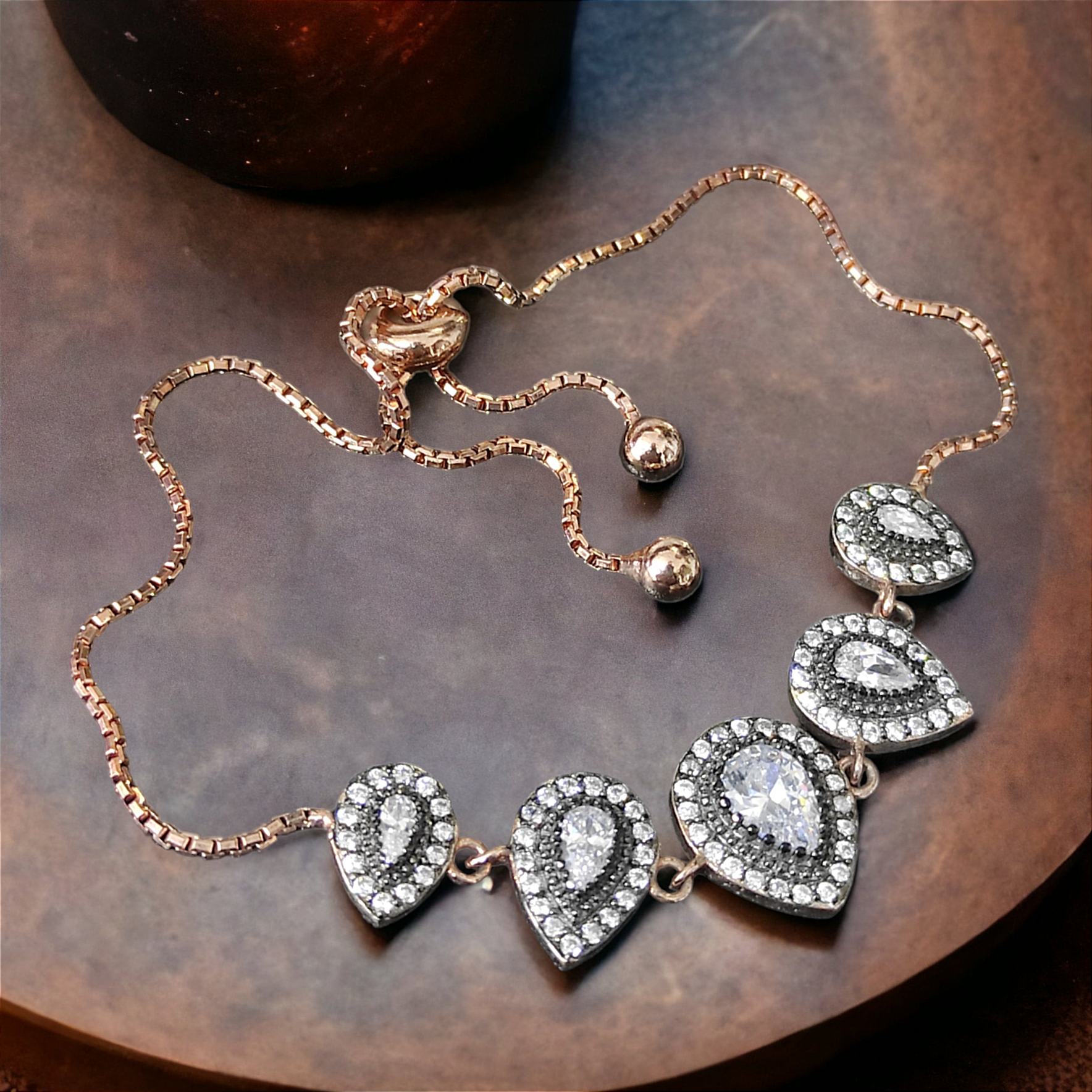 Elmas Monturlu Rose Asansör Gümüş Bileklik