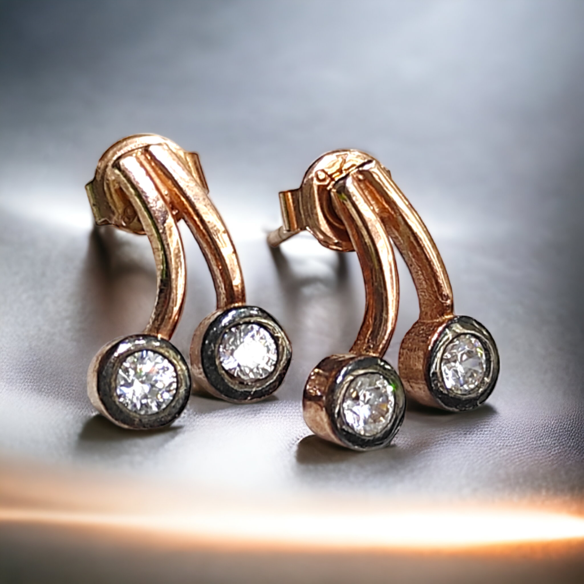 Elmas Montur Minimal Gümüş Küpe