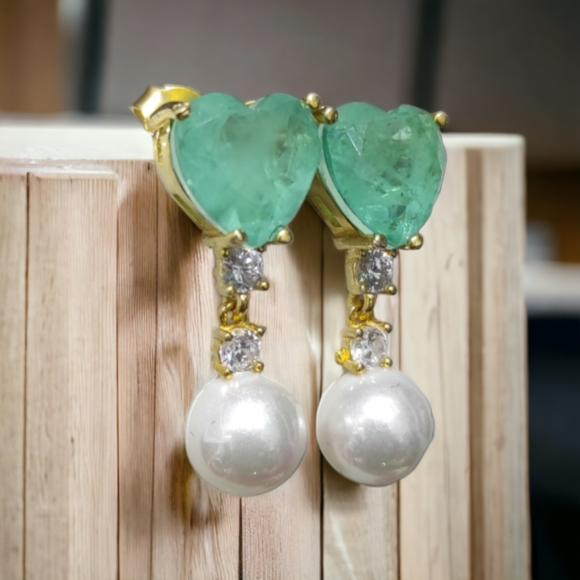 İnci ve paraibu Taşlı İthal Gold Gümüş Küpe